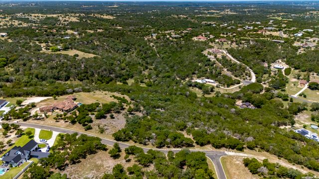 940 San Juan, Kerrville, TX 78028