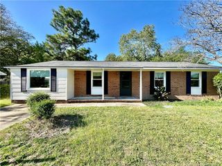 5929 Spinner Road, Hope Mills, NC 28348