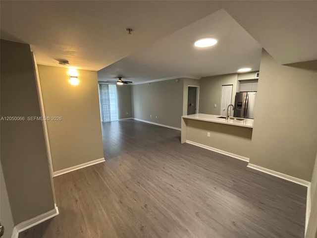 1900 Van Buren St 201B, Hollywood, FL 33020