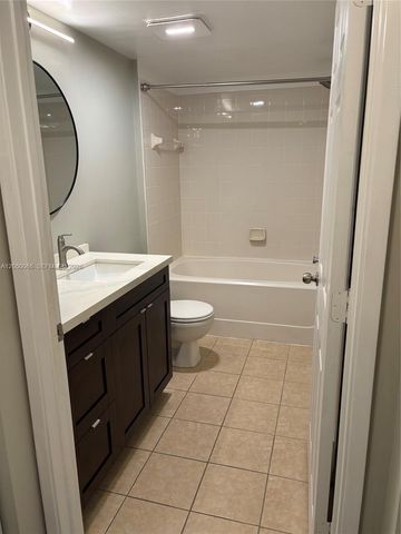 1900 Van Buren St 201B, Hollywood, FL 33020