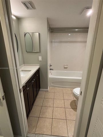1900 Van Buren St 201B, Hollywood, FL 33020