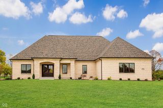 5051 Nottinghill Court, Greenwood, IN 46143