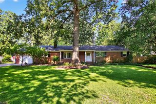 1209 Glenside DR, Virginia Beach, VA 23464
