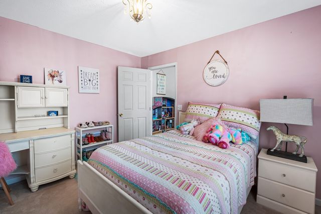 2848 Meadow Gln, Mount Juliet, TN 37122