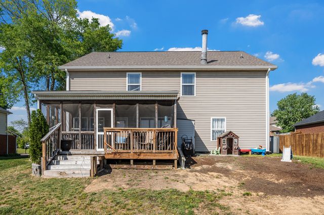 2848 Meadow Gln, Mount Juliet, TN 37122