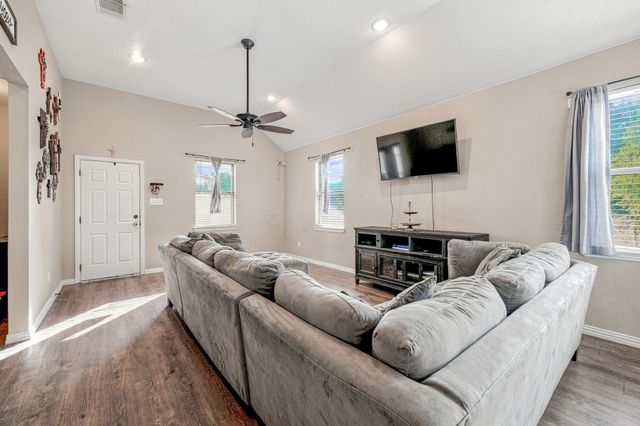 5412 Firewood Trail, Granbury, TX 76048