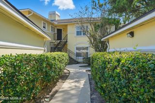 1800 THE GREENS Way, 1803, Jacksonville Beach, FL 32250