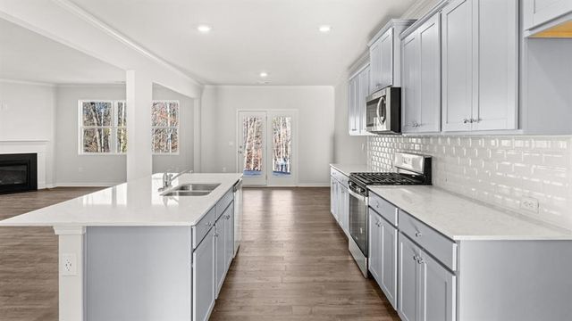 1331 Lincoln Lane, Braselton, GA 30517