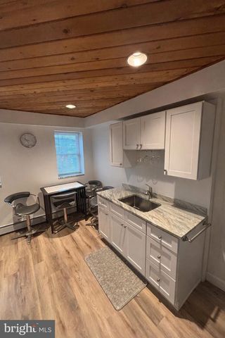 1315 E RIDGE PIKE, Plymouth Meeting, PA 19462