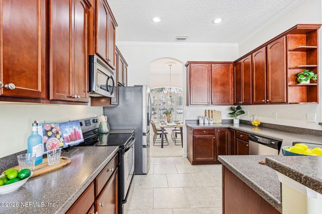 144 OAKWOOD PLANTATION Drive, Fleming Island, FL 32003