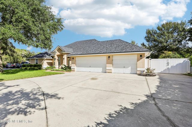 144 OAKWOOD PLANTATION Drive, Fleming Island, FL 32003