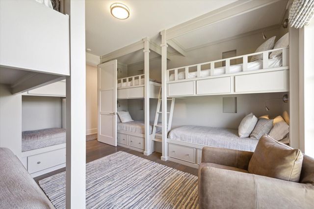 633 Quintana Roo Place, Seabrook, TX 77586