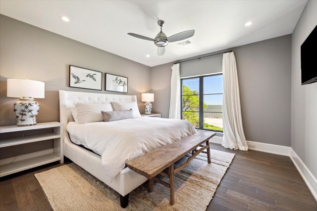 633 Quintana Roo Place, Seabrook, TX 77586