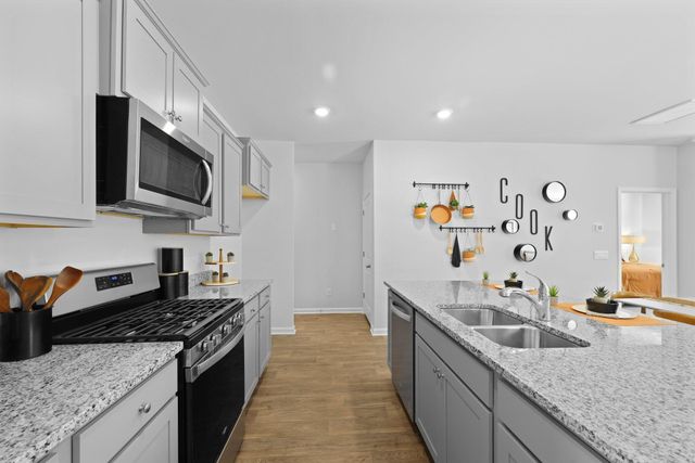 187 Horizon Ridge Drive, Summerville, SC 29486