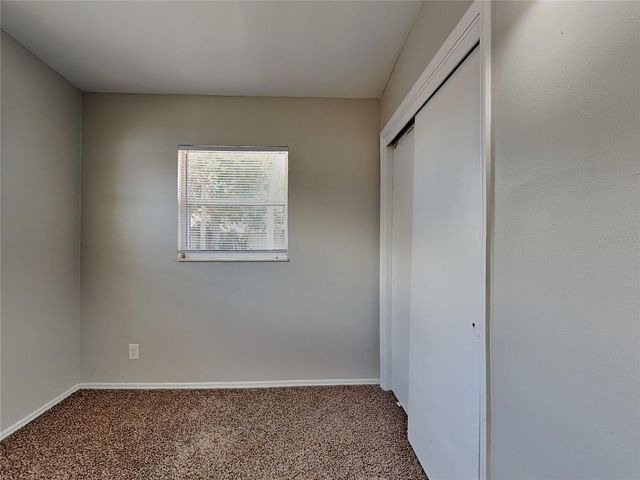 6484 44TH AVENUE N, Kenneth City, FL 33709