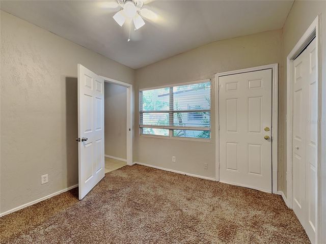 6484 44TH AVENUE N, Kenneth City, FL 33709