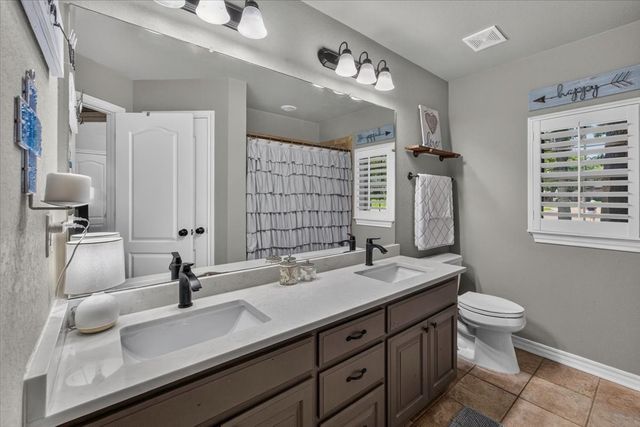 2016 Spinnaker Lane, Azle, TX 76020