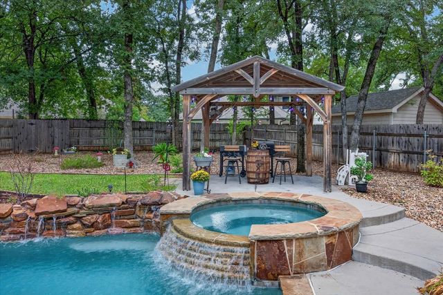2016 Spinnaker Lane, Azle, TX 76020