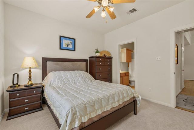 6801 Beckett RD 143L, Austin, TX 78749