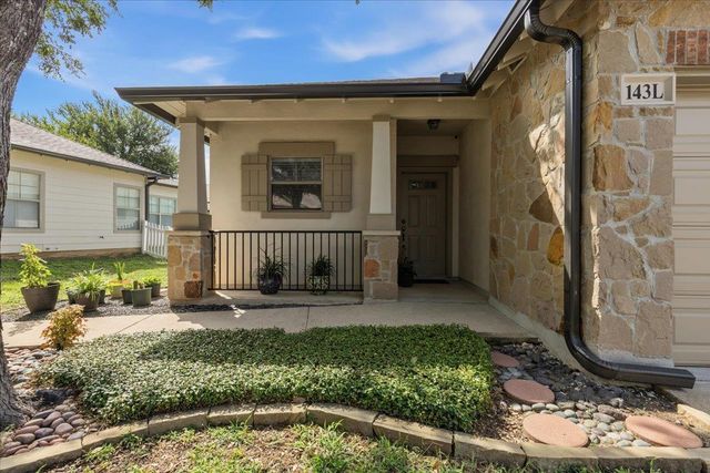 6801 Beckett RD 143L, Austin, TX 78749