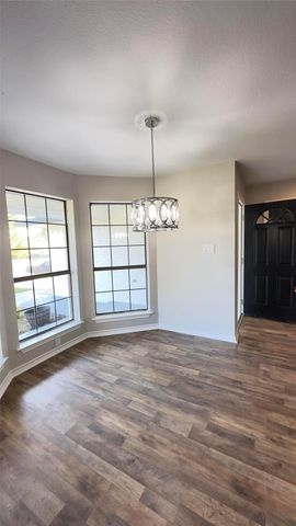 1902 La Fontaine Lane, Greenville, TX 75402