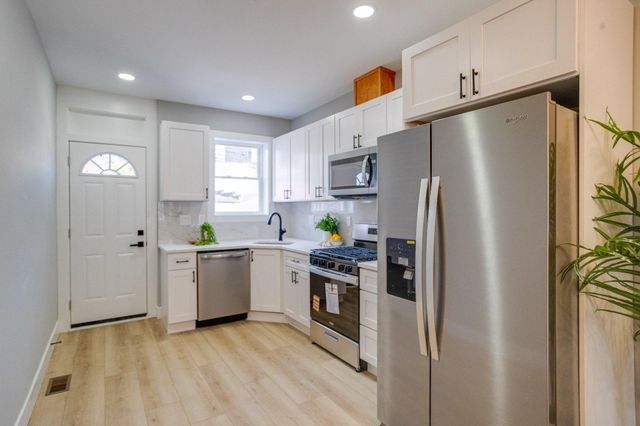 2842 MAYFIELD AVE, Baltimore, MD 21213