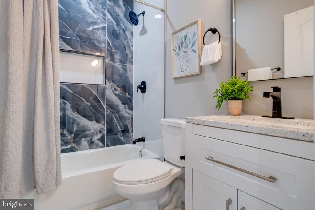 Image 32 of property listing at 2842 MAYFIELD AVE, Baltimore, MD 21213