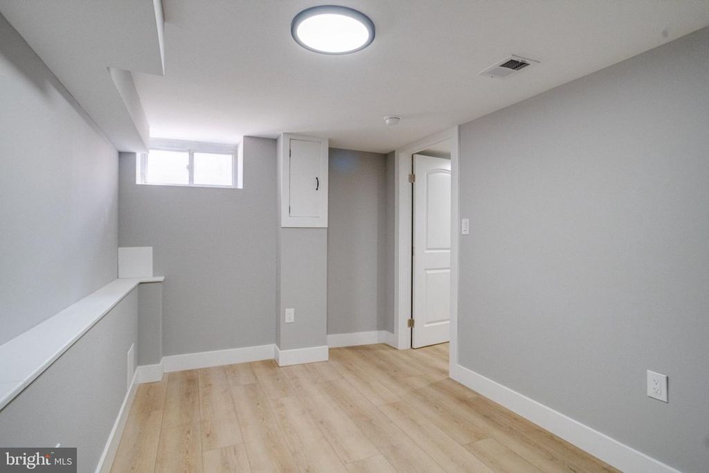 Image 42 of property listing at 2842 MAYFIELD AVE, Baltimore, MD 21213