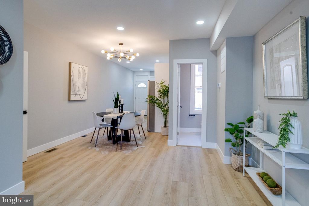 Image 9 of property listing at 2842 MAYFIELD AVE, Baltimore, MD 21213