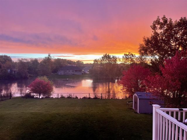 872 Sunrise Lane, Grand Rapids, MI 49534