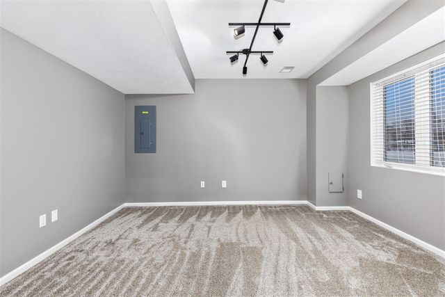 872 Sunrise Lane, Grand Rapids, MI 49534