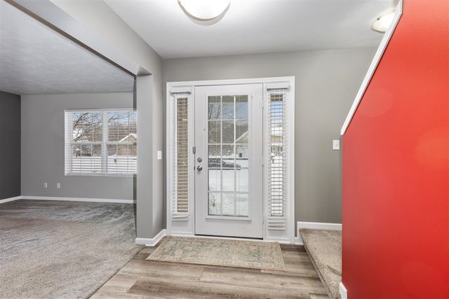 872 Sunrise Lane, Grand Rapids, MI 49534