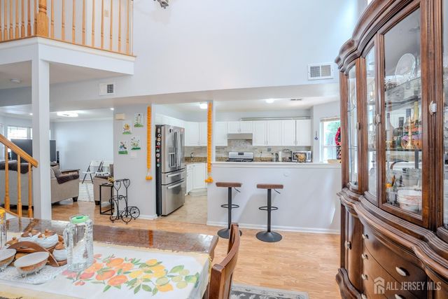 22 Amy Drive, North Brunswick, NJ 08902