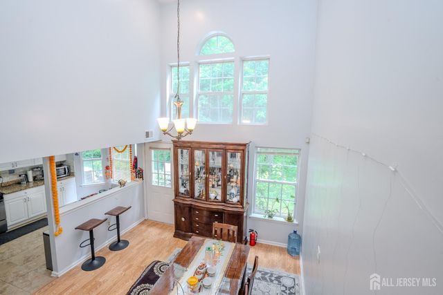 22 Amy Drive, North Brunswick, NJ 08902