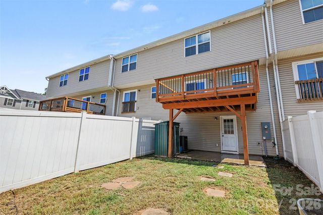 2652 McCurdy Trail, Charlotte, NC 28269