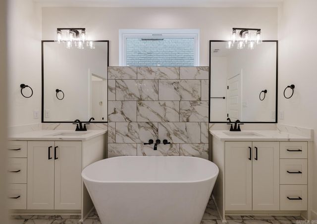 136 Calion Court, Little Rock, AR 72223