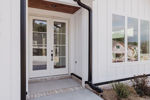 136 Calion Court, Little Rock, AR 72223