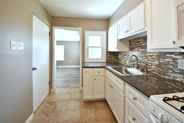 2014 Wismer Avenue, Overland, MO 63114