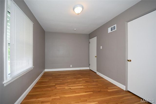 2014 Wismer Avenue, Overland, MO 63114