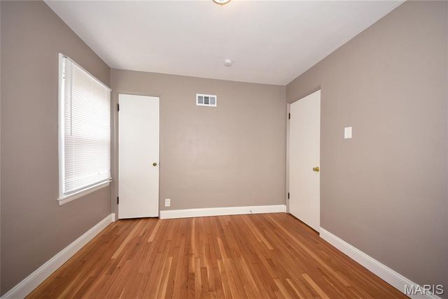 2014 Wismer Avenue, Overland, MO 63114