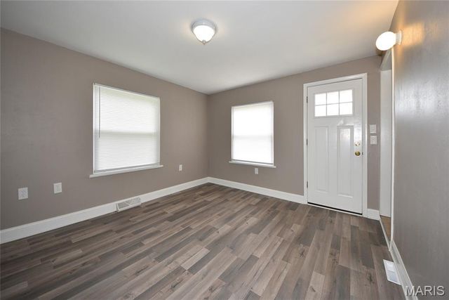 2014 Wismer Avenue, Overland, MO 63114