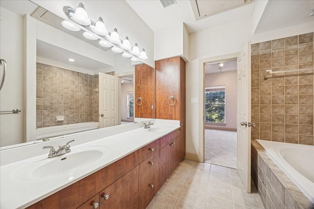 1620 Elgin Street 9, Houston, TX 77004
