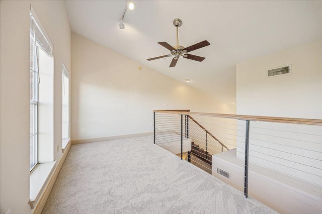 1620 Elgin Street 9, Houston, TX 77004