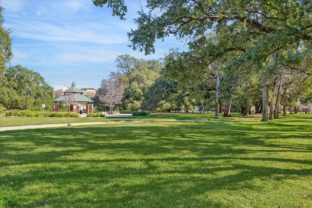 1620 Elgin Street 9, Houston, TX 77004