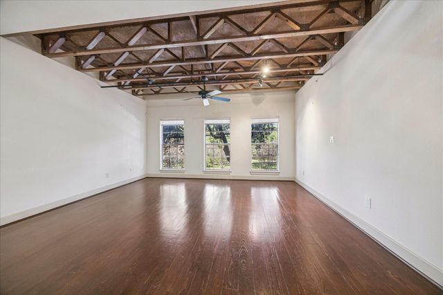 1620 Elgin Street 9, Houston, TX 77004