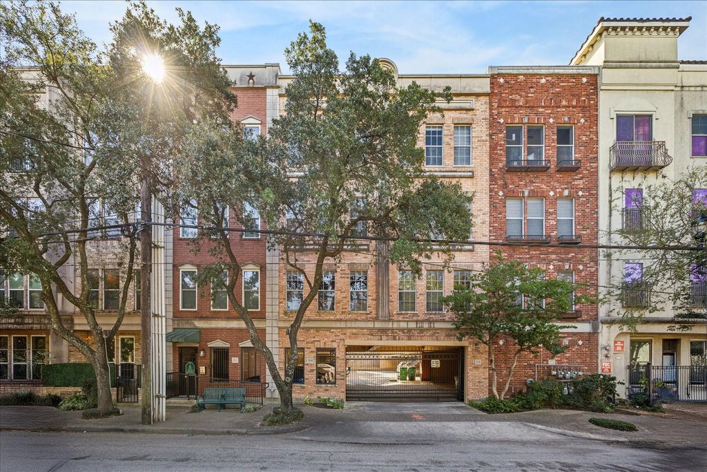1620 Elgin Street 9, Houston, TX 77004