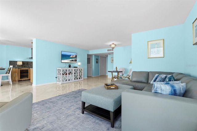 2425 GULF OF MEXICO DRIVE 8C, Longboat Key, FL 34228