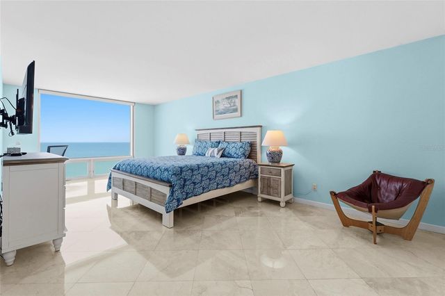 2425 GULF OF MEXICO DRIVE 8C, Longboat Key, FL 34228