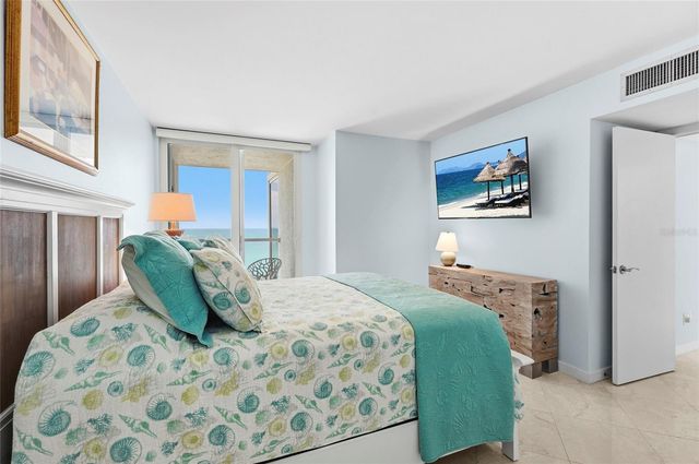 2425 GULF OF MEXICO DRIVE 8C, Longboat Key, FL 34228