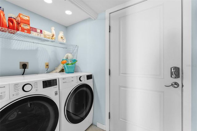 2425 GULF OF MEXICO DRIVE 8C, Longboat Key, FL 34228